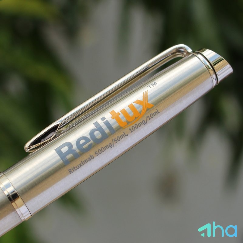 Bút quà tặng hình bông hoa 5 cánh AHA-4190 Trắng